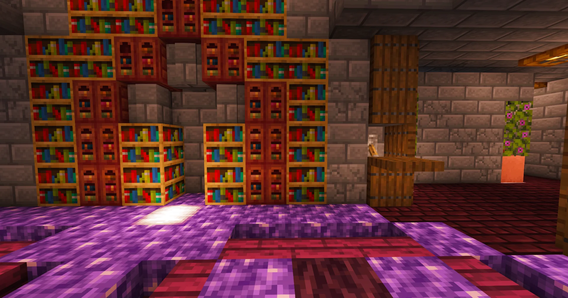 Luciano - Bookshelf wall concealing a hidden passage